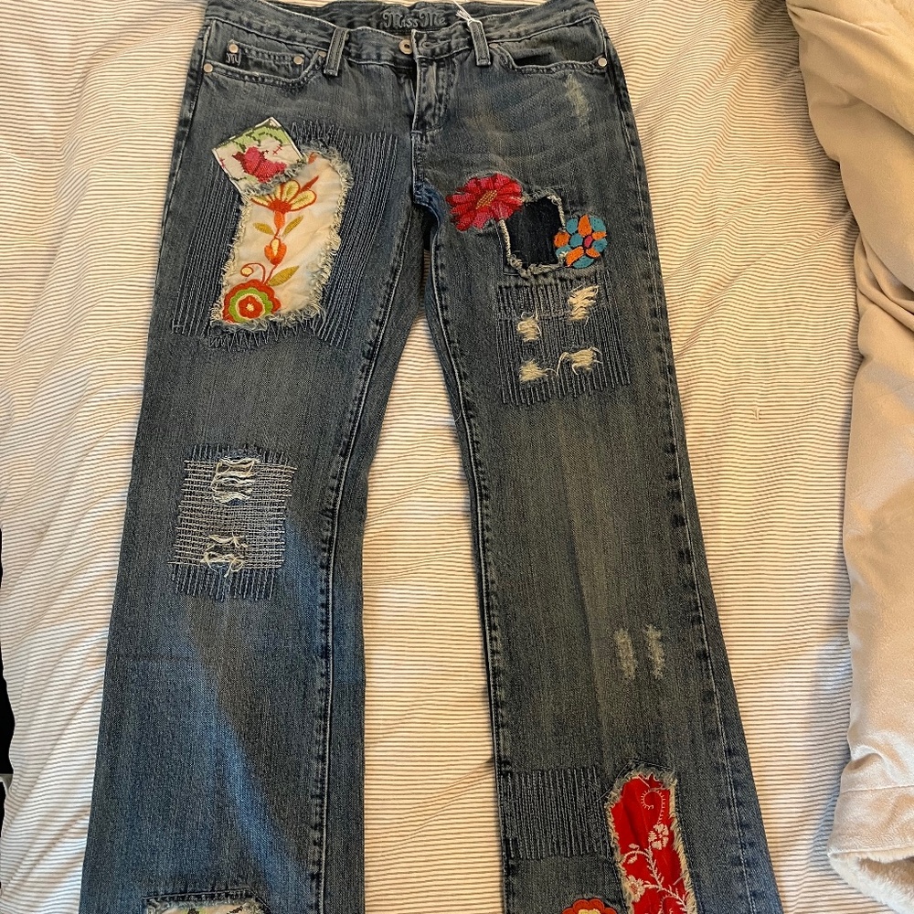 Miss Me. Y2K patchwork Jeans . Size 31.